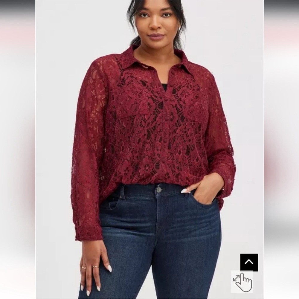 #T344- NWT Torrid Madison Lace Button Up Top -4X